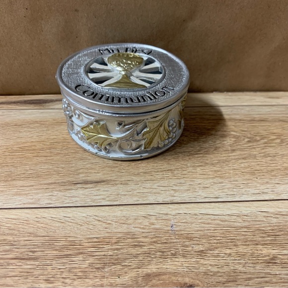 New! Joseph Studio My First Communion Box Container Dish Gift Silver Gold - Picture 2 of 7